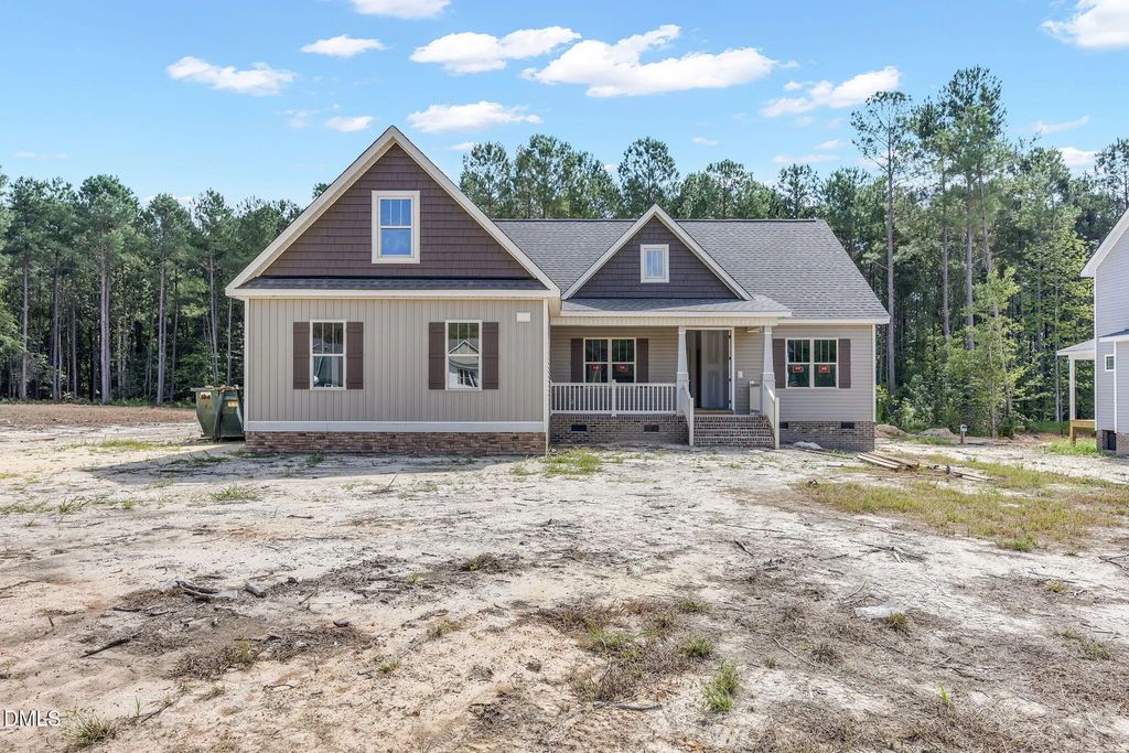 157 Freedom Rdg Drive, Smithfield