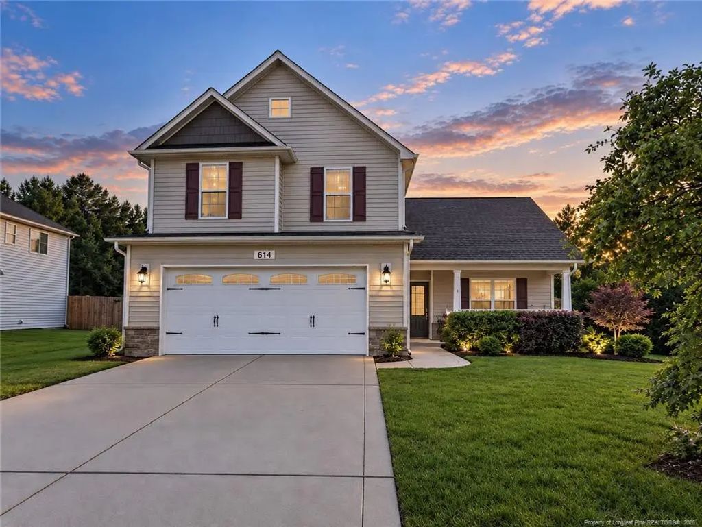 614 Hogart Street, Raeford