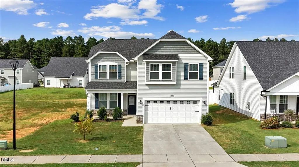 105 Wicklow Court, Clayton