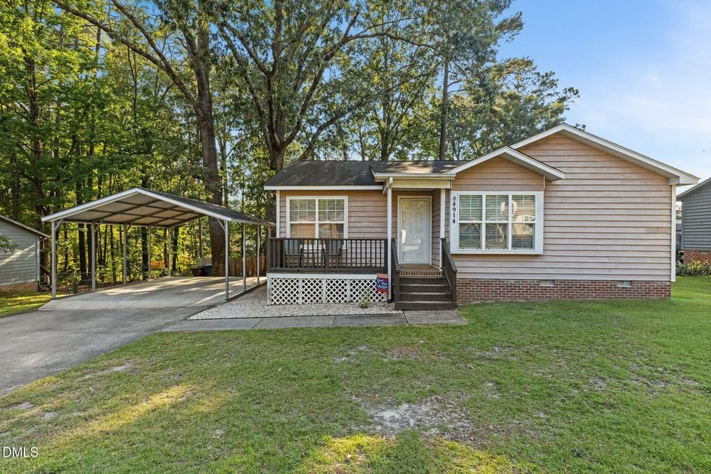 4914 S Pointe, Sanford