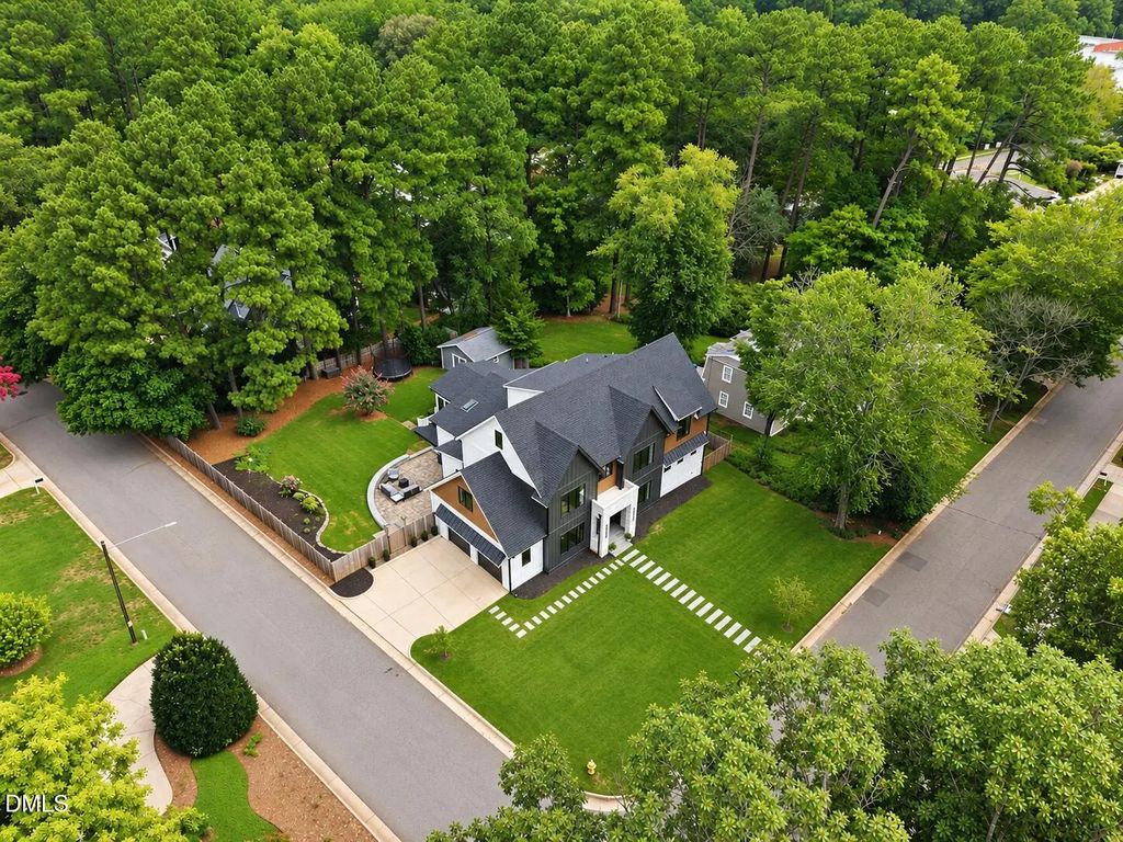 814 Tyrrell Road, Raleigh