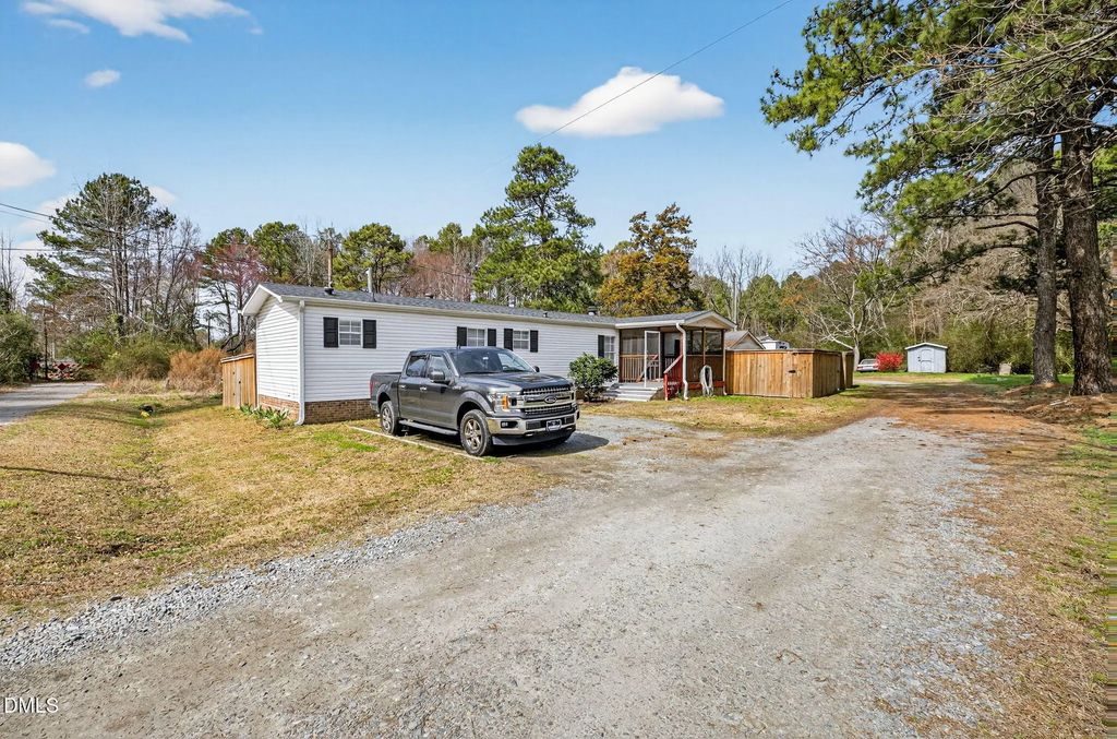 2001 Auburn Road, Raleigh