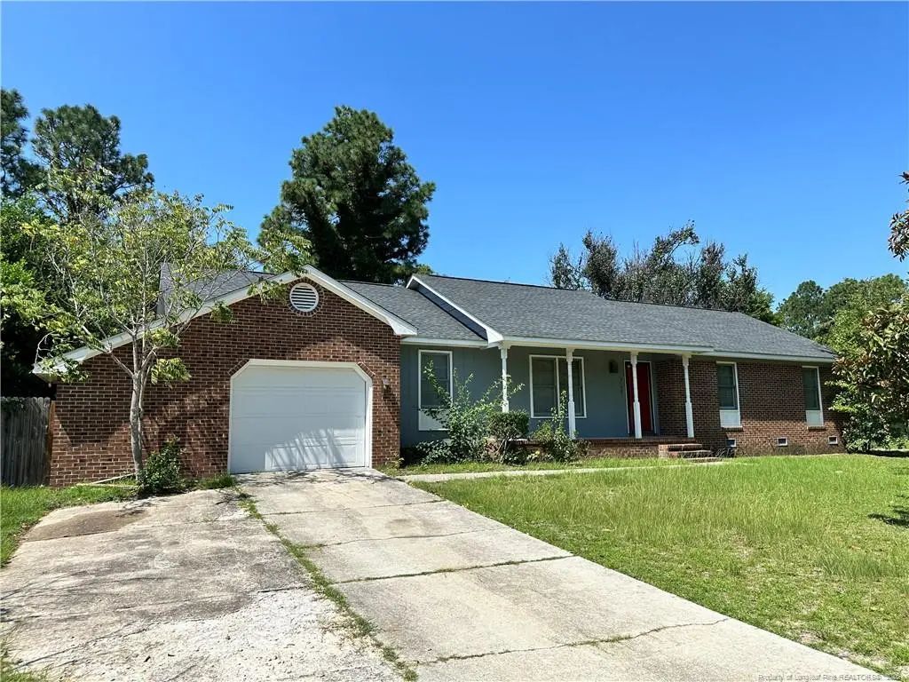 2052 Windlock Drive, Fayetteville