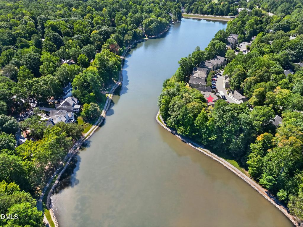 313 Glen Echo Lane F, Cary