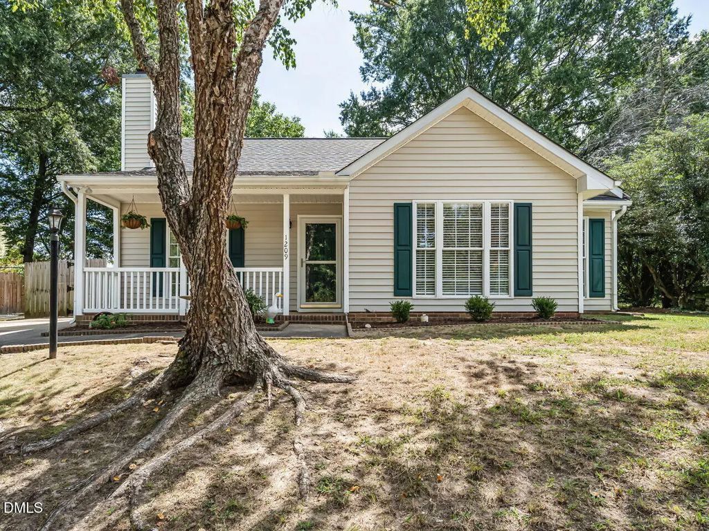 1209 Mondavi Woods Court, Wake Forest