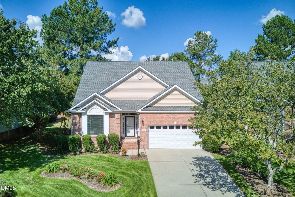 2007 Heritage Pines Drive, Cary
