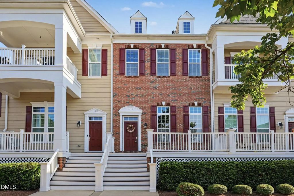 10510 Sablewood Drive 109, Raleigh