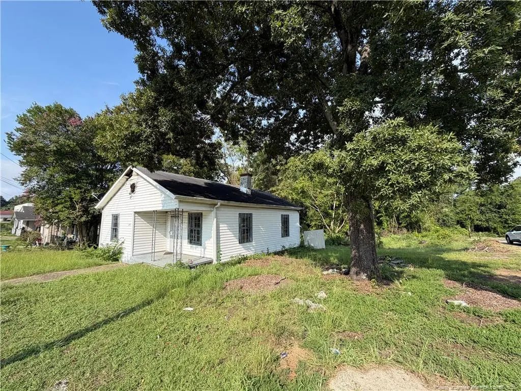 1030 Southern Avenue, Fayetteville