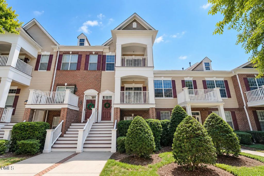 9211 Calabria Drive 117, Raleigh