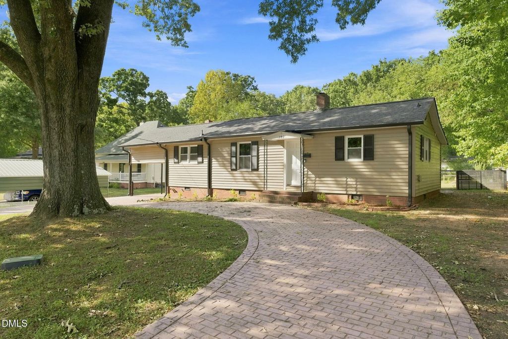 102 W Cardwell Street, Madison
