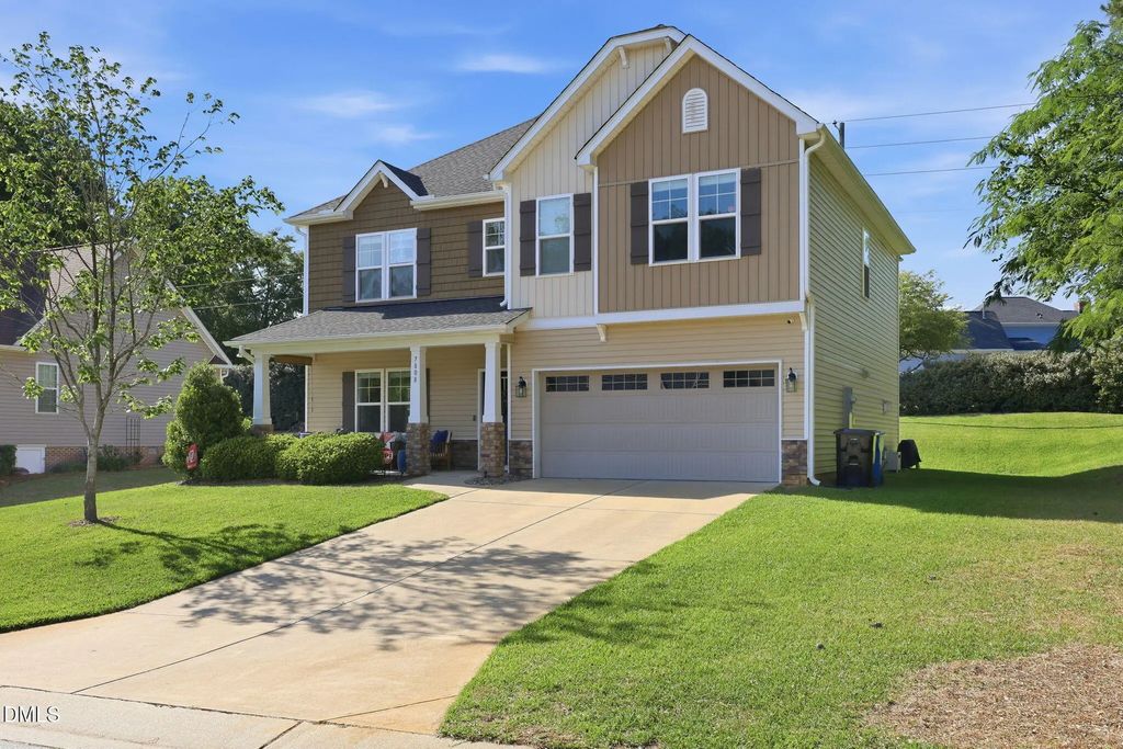 7808 Lagenaria Drive, Angier