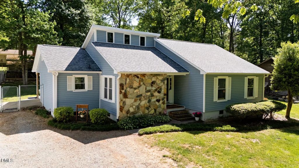134 Longview Road, Madison