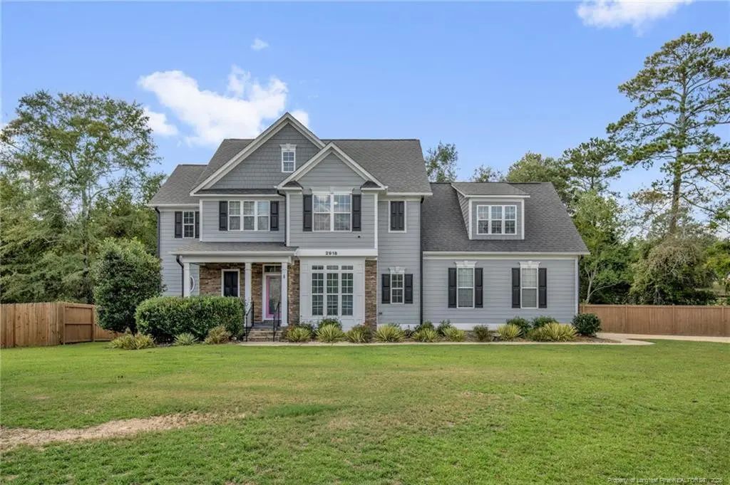 2916 Deep Channel Court, Fayetteville