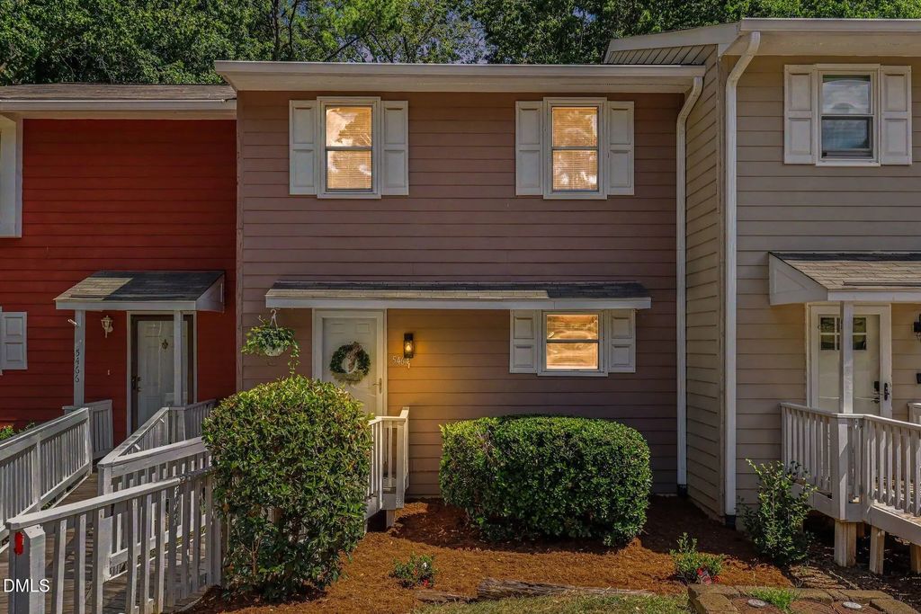 5464 Pine Top Circle, Raleigh