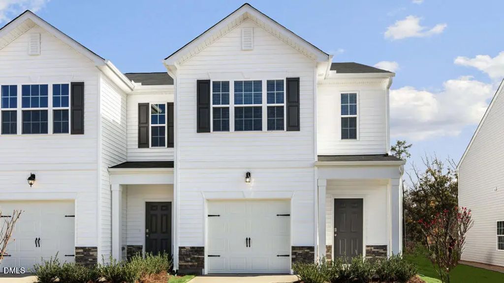 245 Otter Lodge Street, Sanford