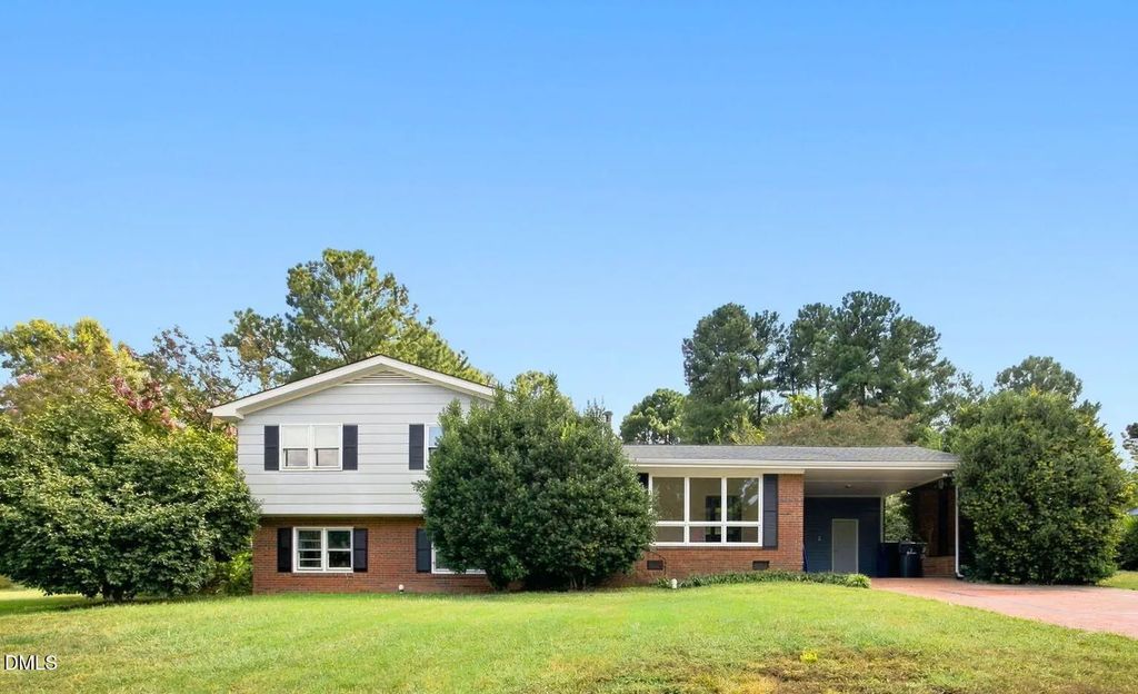 3512 Neptune Drive, Raleigh
