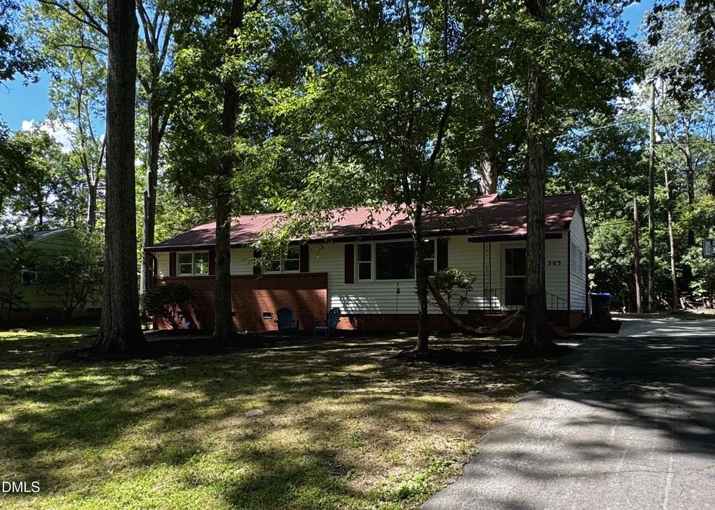 303 Hickory Drive, Chapel Hill