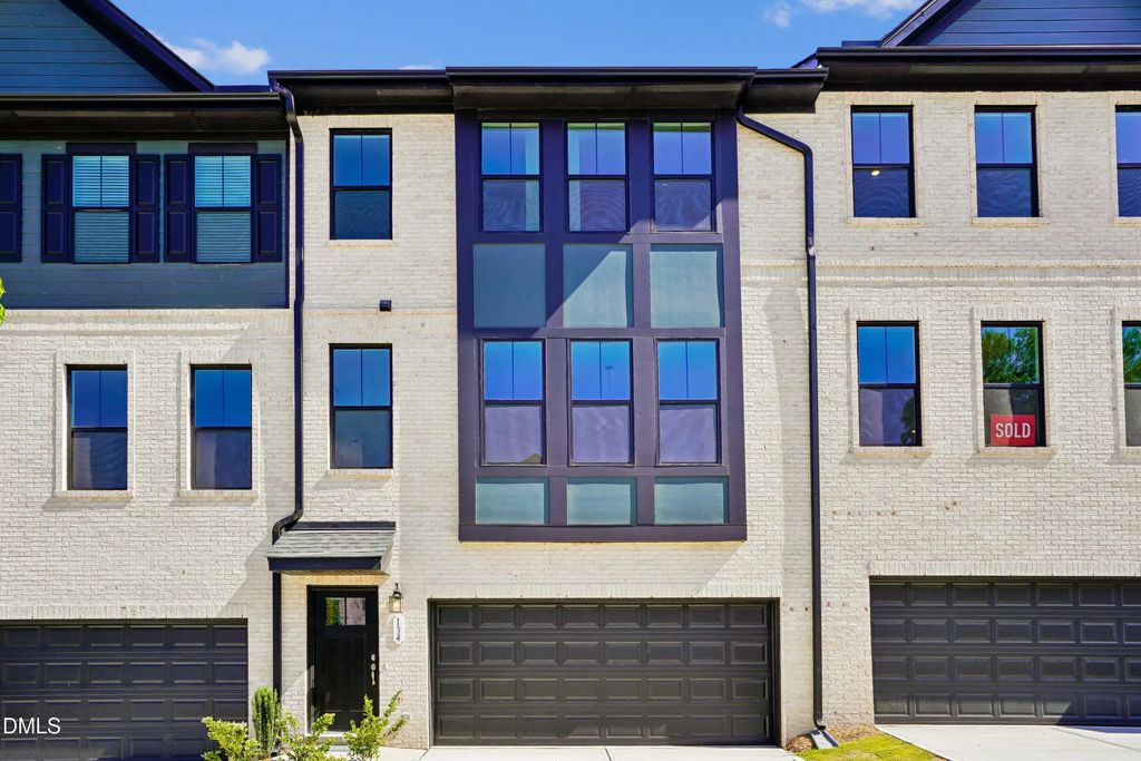 131 Midtown Rows Way, Fuquay Varina