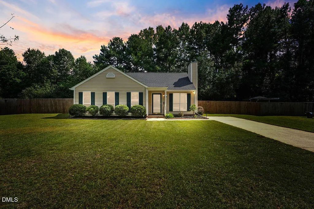 208 Bateau Road, Holly Springs