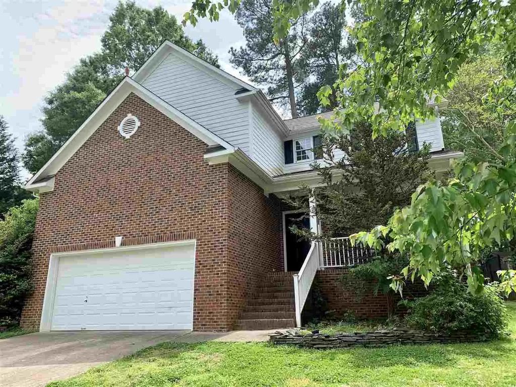 3310 Middlebrook Court, Durham