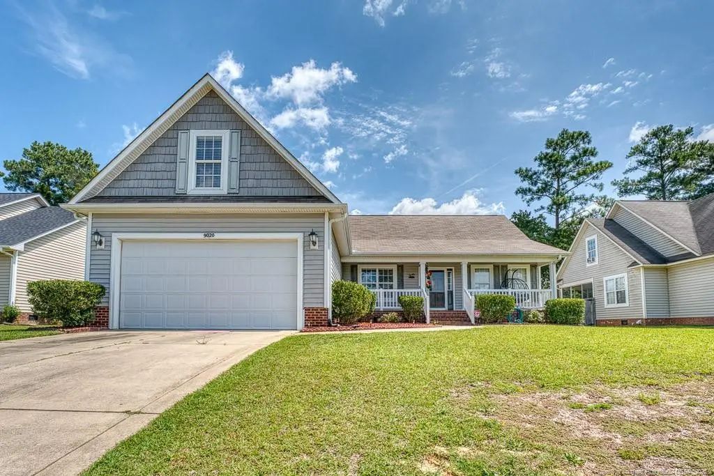 9020 Grouse Run Lane, Fayetteville