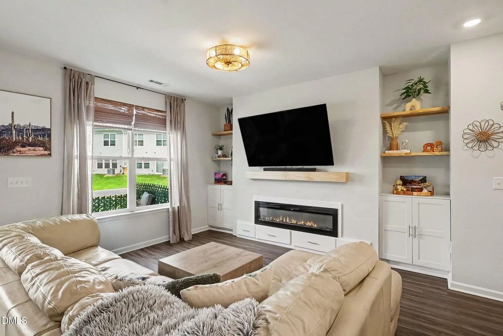 43 Ripple Way, Clayton