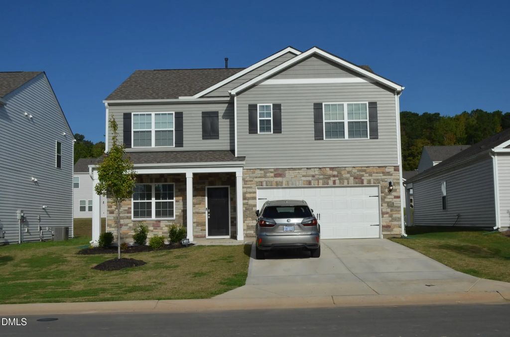 421 Ashley Run, Sanford