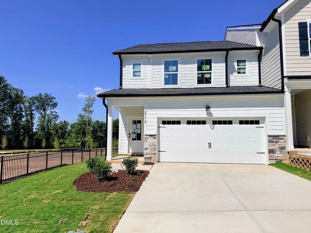 2112 Shaded Knoll Road, Cary