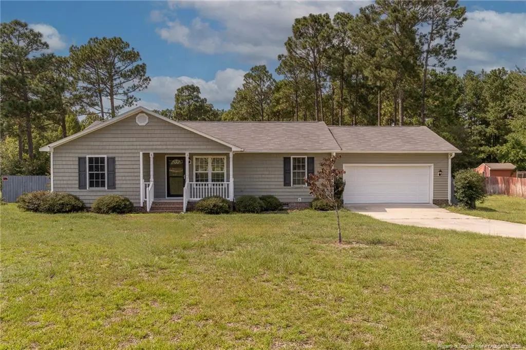 141 Fox Run Lane, Autryville