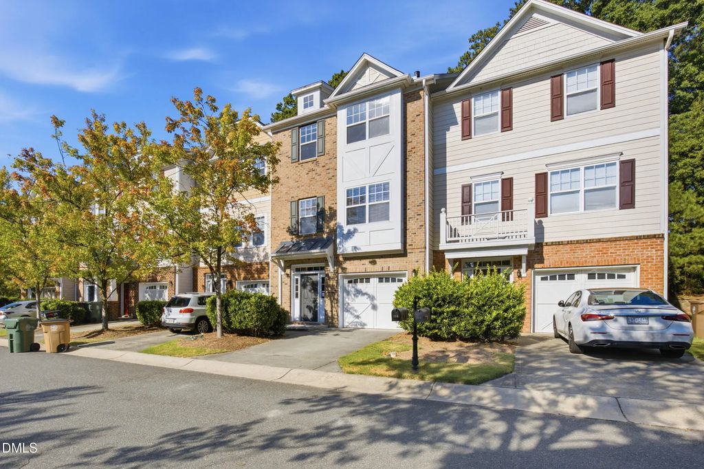316 Linden Park Lane, Cary