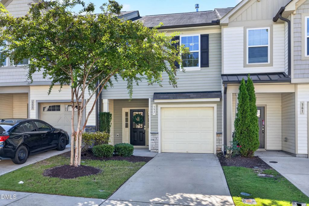 357 E Porthaven Way E, Clayton