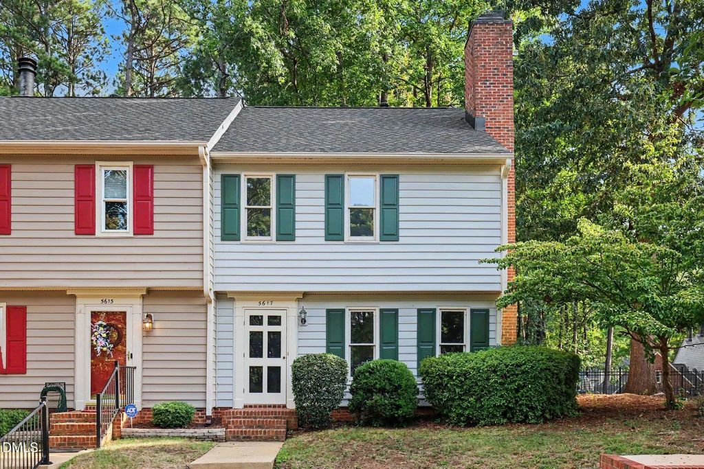 5617 Hamstead Crossing, Raleigh