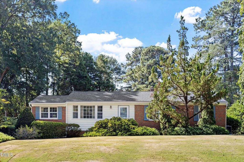 3413 Redbud Lane, Raleigh