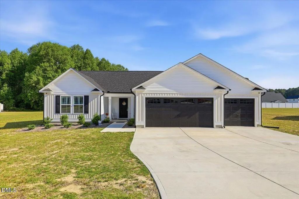 352 Earnest Way, Kenly