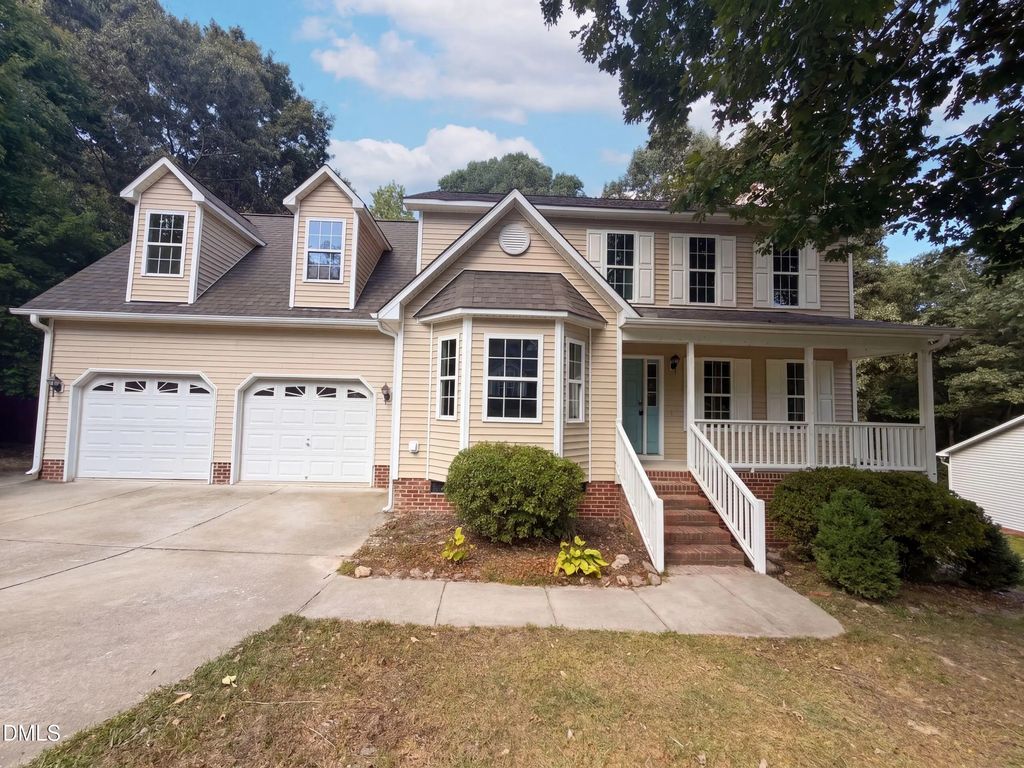255 Rocky Point Court, Fuquay Varina