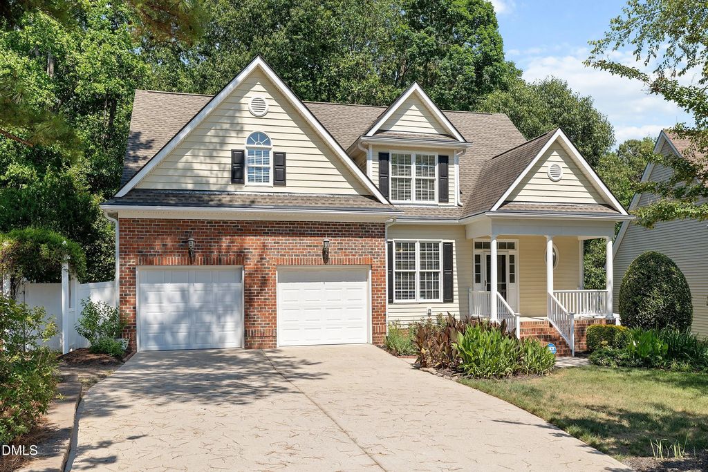 613 Cresstar Drive, Rolesville