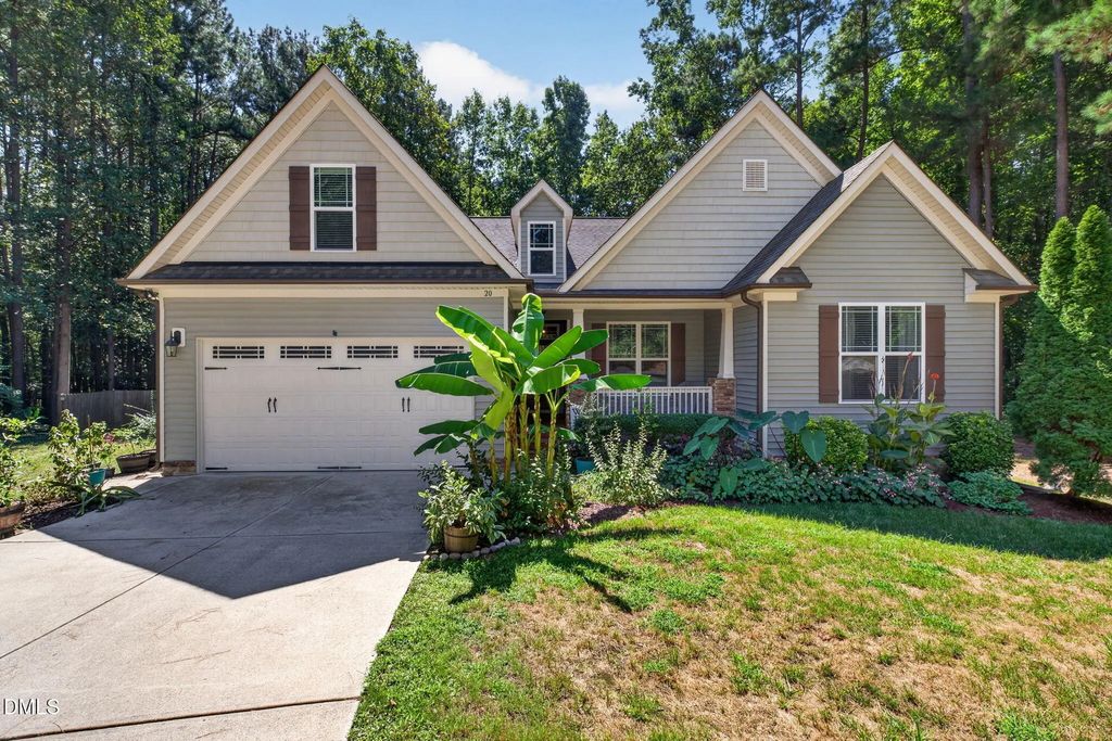 20 Oak Hollow Court, Louisburg
