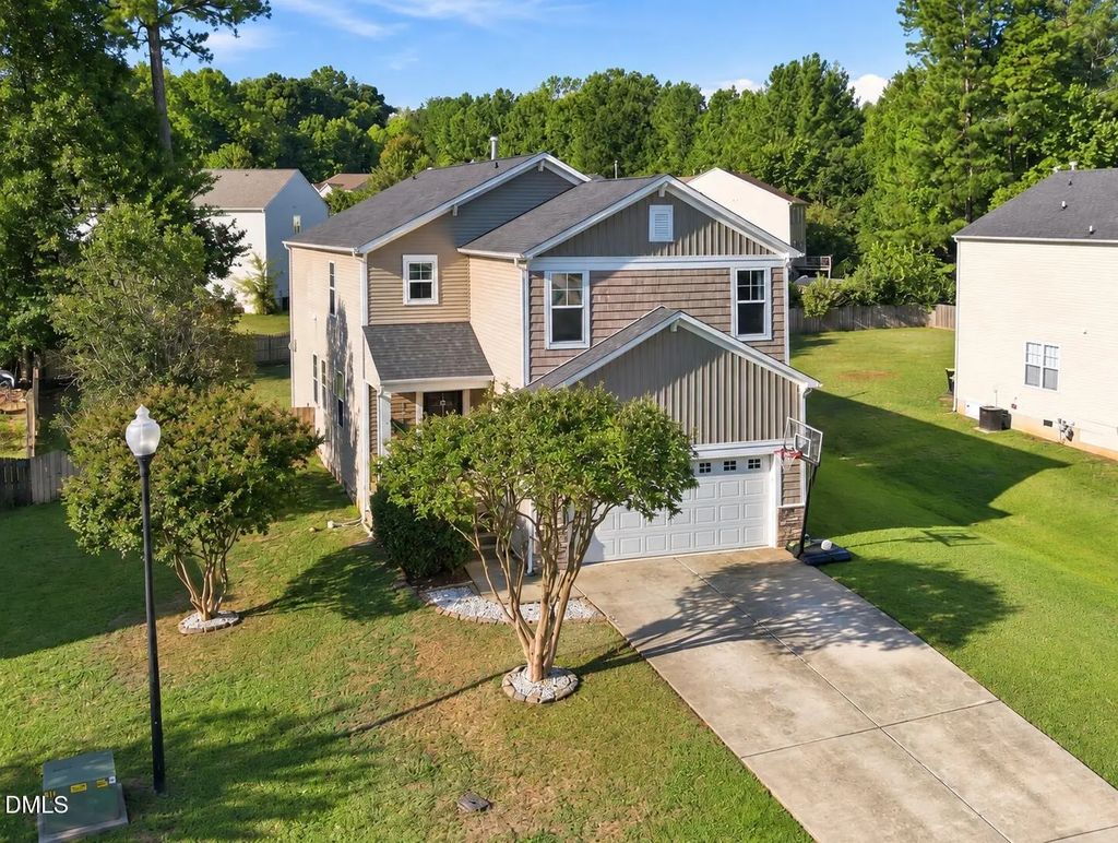 1202 Summerfield Lane E, Creedmoor