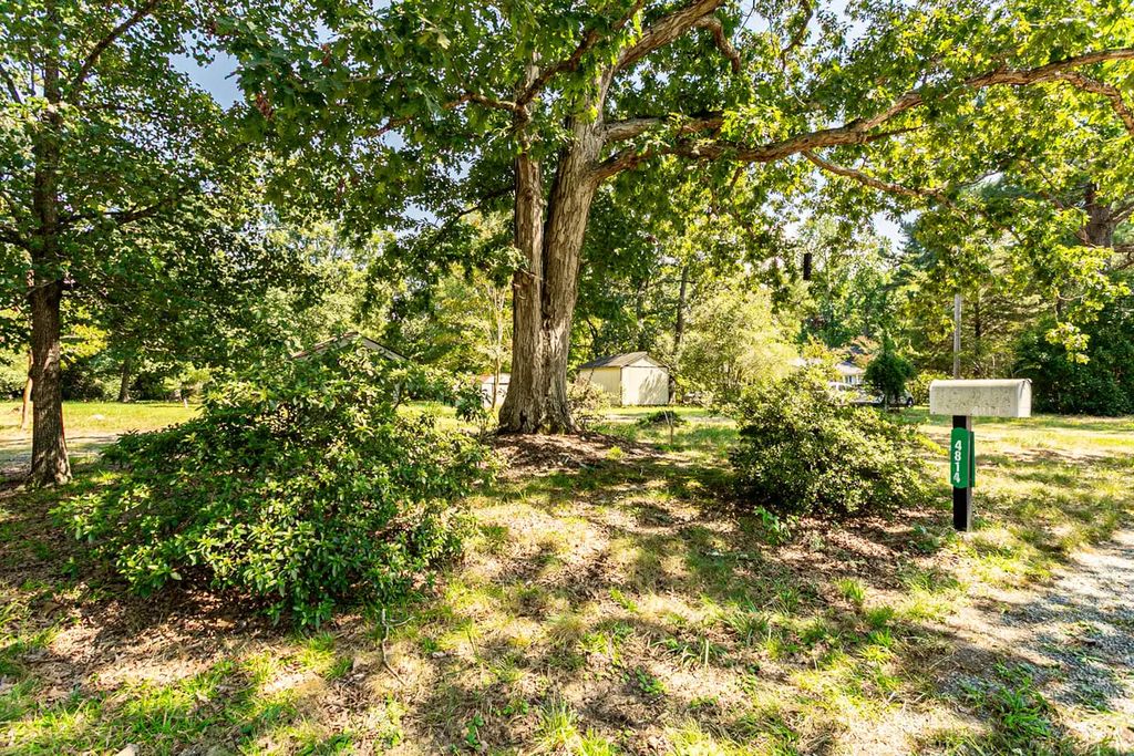 4814 Dodsons Crossroad, Hillsborough