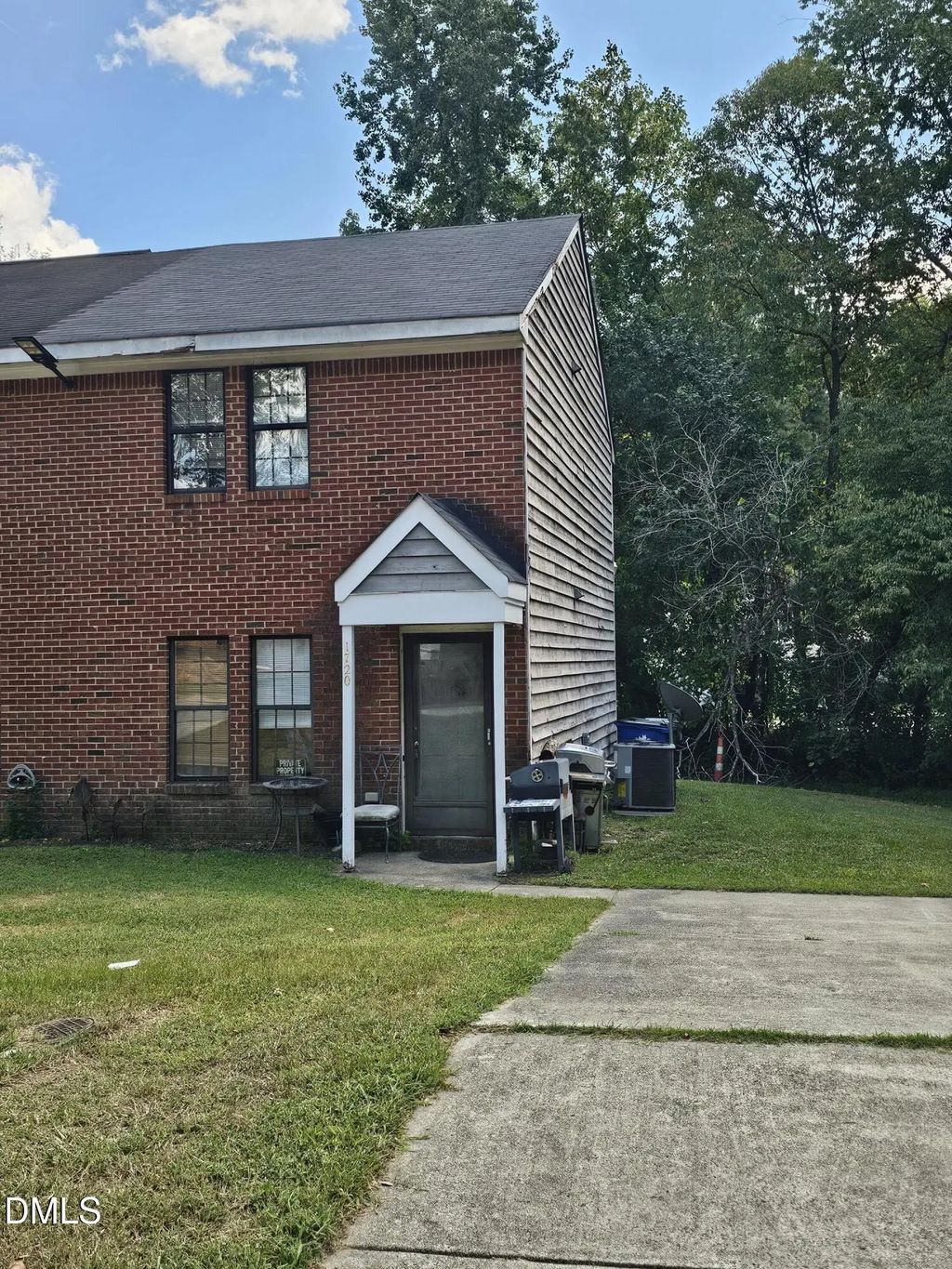 1720 Fox Hollow Drive, Raleigh