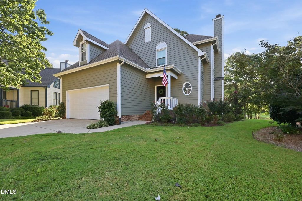 21 Nicklaus Way, Clayton