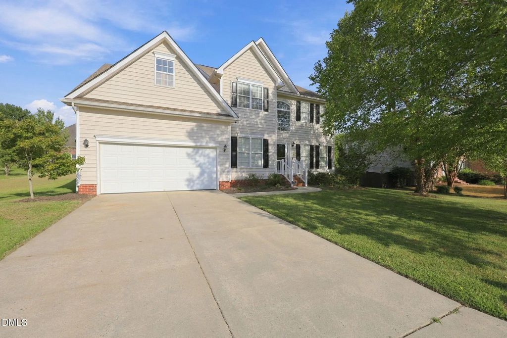 1309 Princeton Drive, Elon