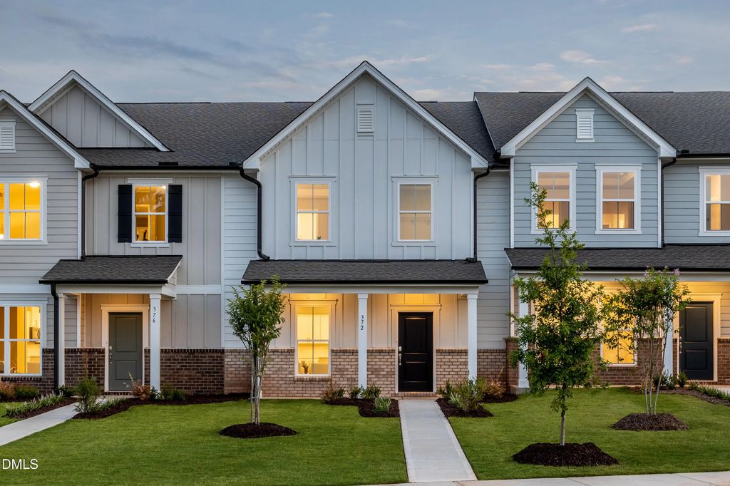 372 Abbots Mill  Drive, Raleigh