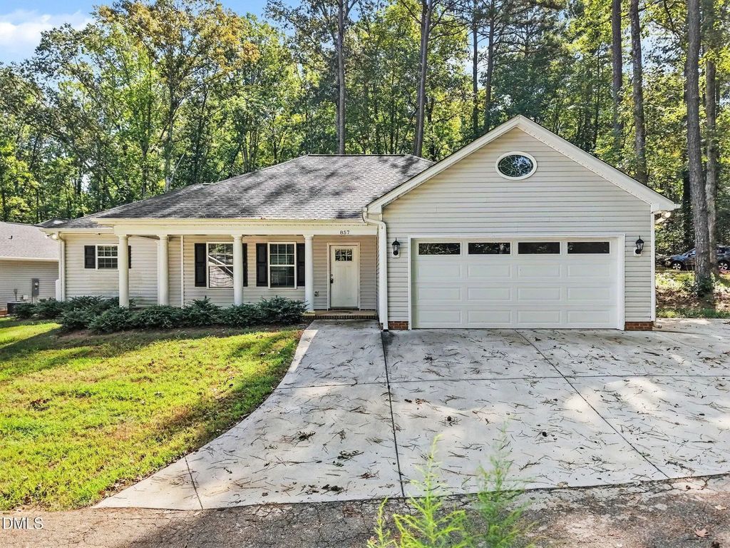 857 Running Cedar Trail, Sanford
