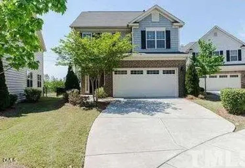 402 Windy Peak Loop, Cary