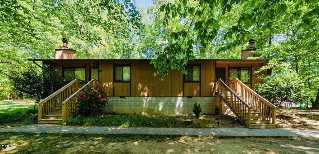 415 Tall Oaks Road A & B, Chapel Hill