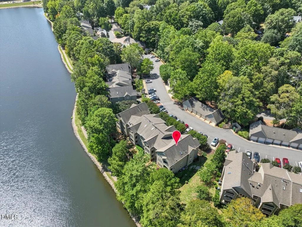 317 Glen Echo Lane, Cary