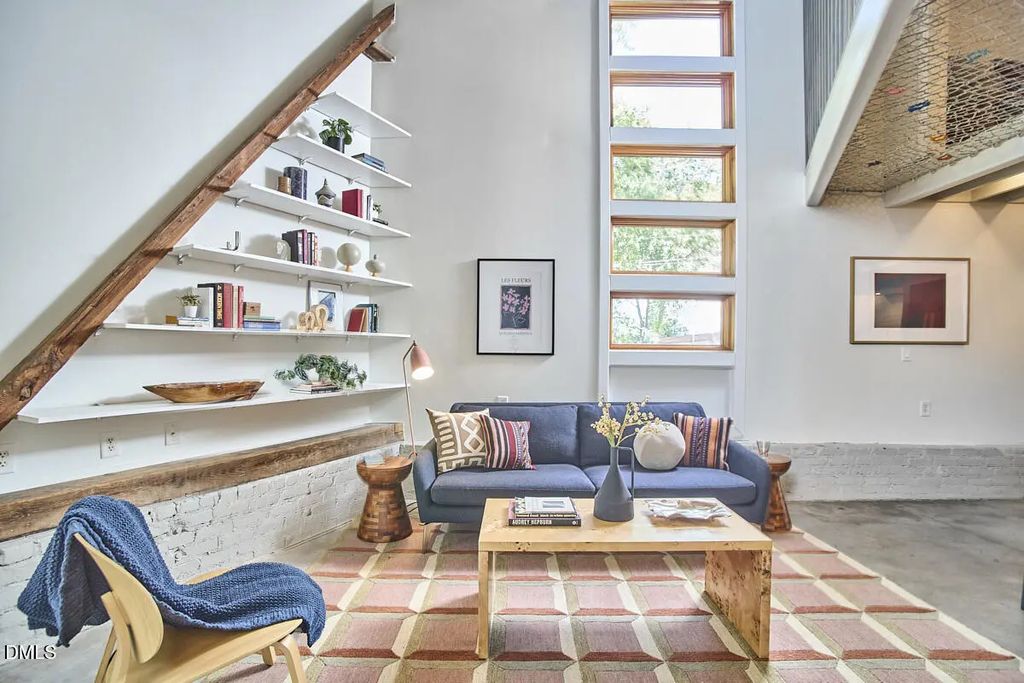 701 W Trinity Avenue 117, Durham
