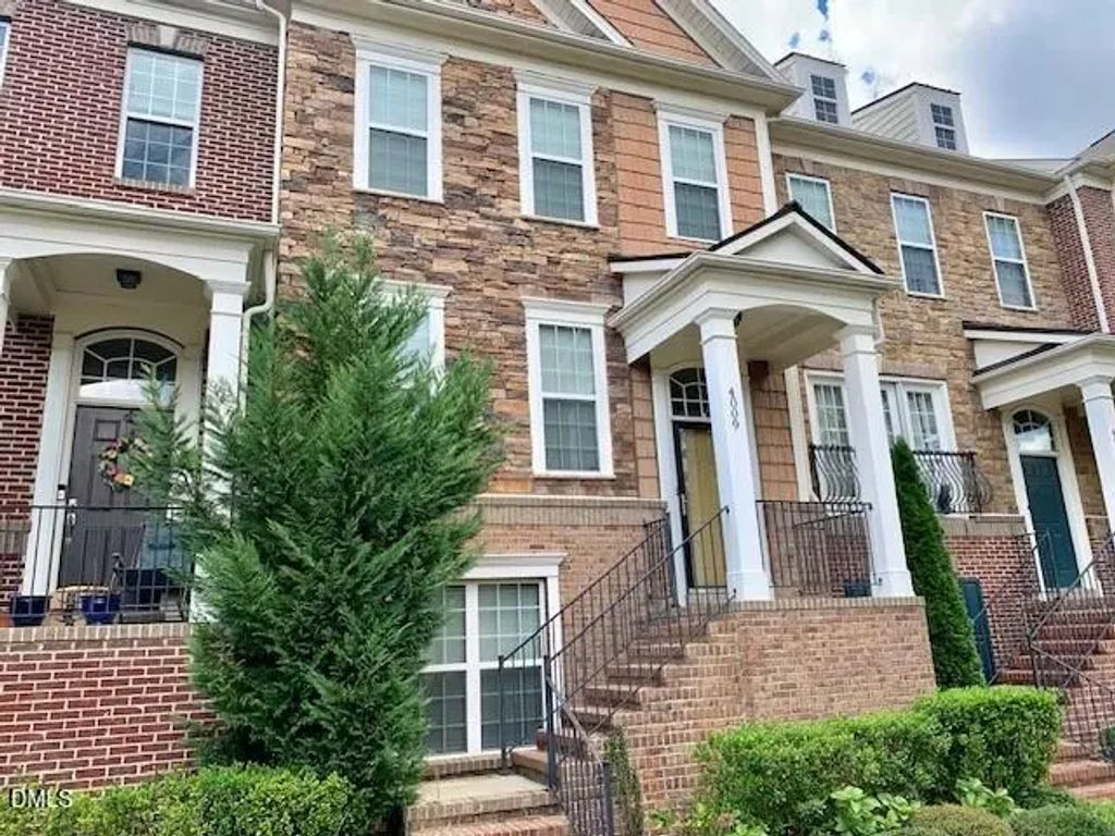 4009 Yellowfield Way, Cary