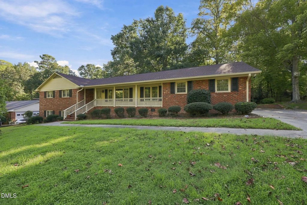 2325 Dawn Trail, Durham